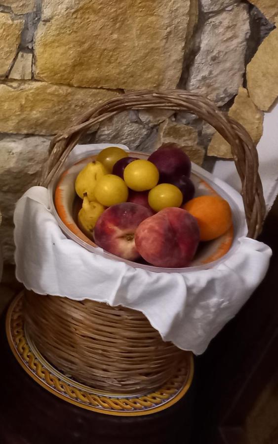 La Corte Di Angelica Sciacca Bagian luar foto