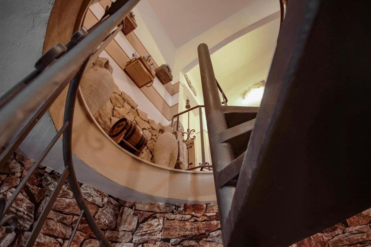 La Corte Di Angelica Sciacca Bagian luar foto